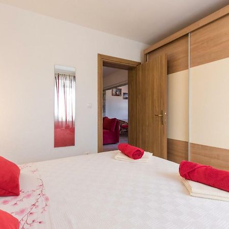 Apartment Doris, Nenadici Nenadici  Экстерьер фото